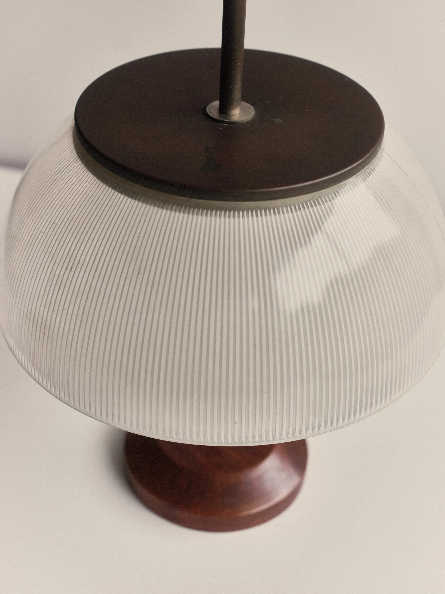 251003_1111Lamps_OCTOBER250623_2500px.jpg