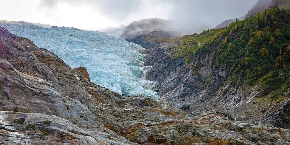 Enquête du Dauphiné Libéré : Protéger nos glaciers et s’en protéger
