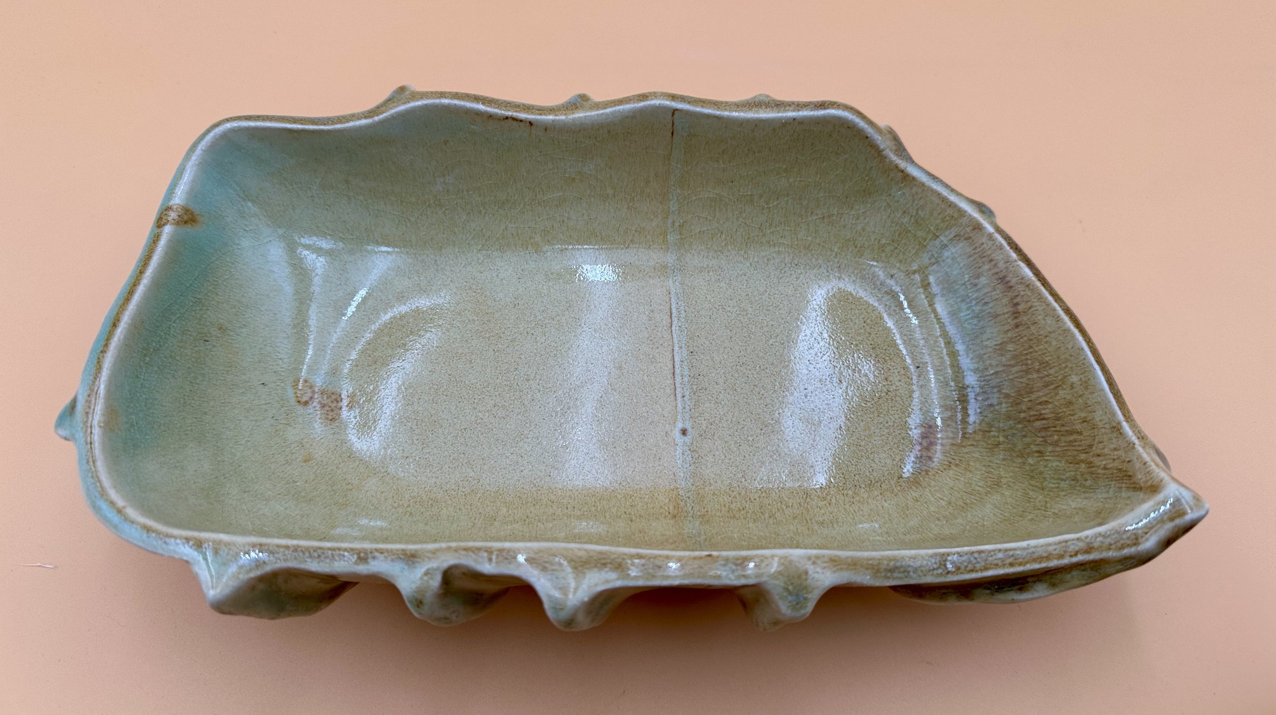 Conch-fruit-bowl-ceramic.jpeg