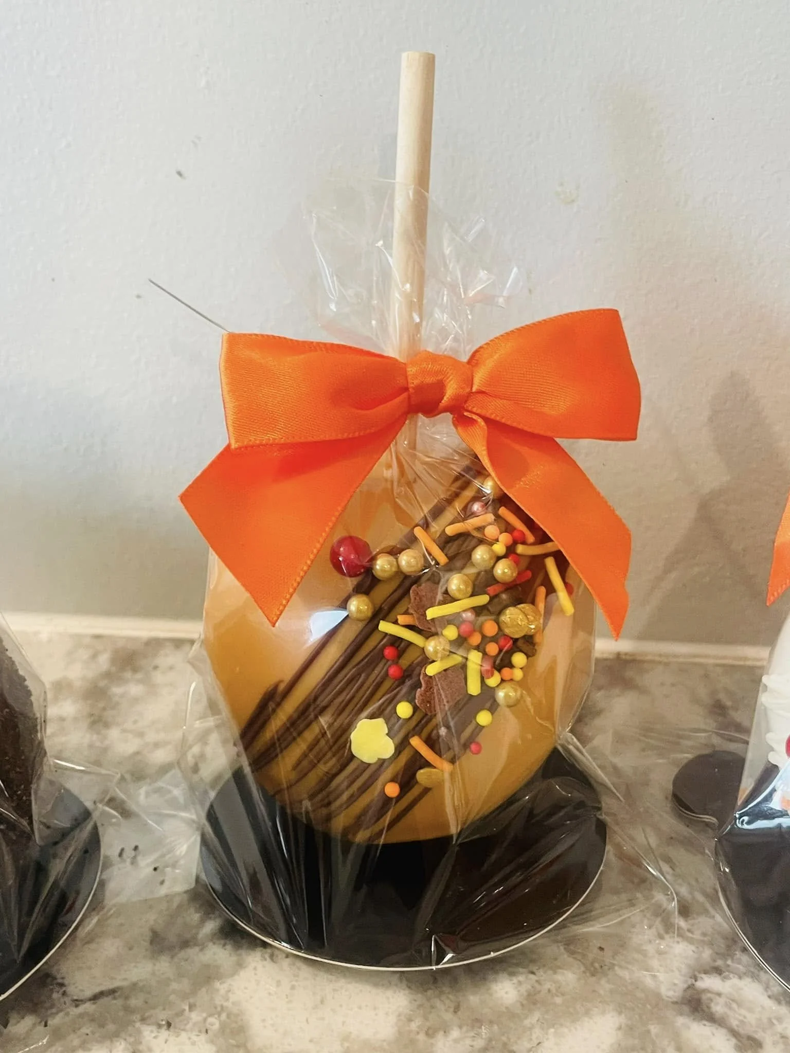 fall caramel apple 3.jpg