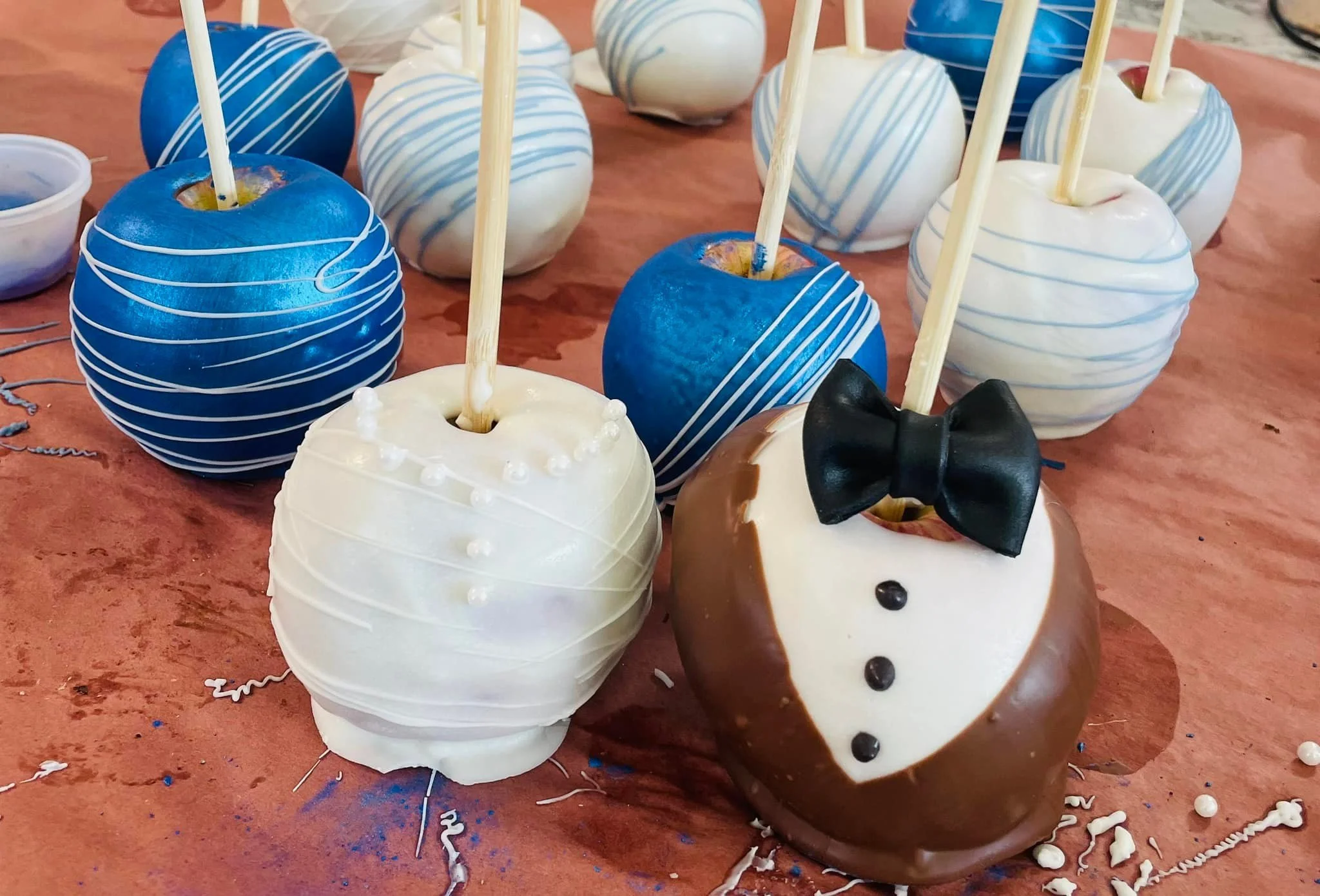 wedding candy apple.jpg