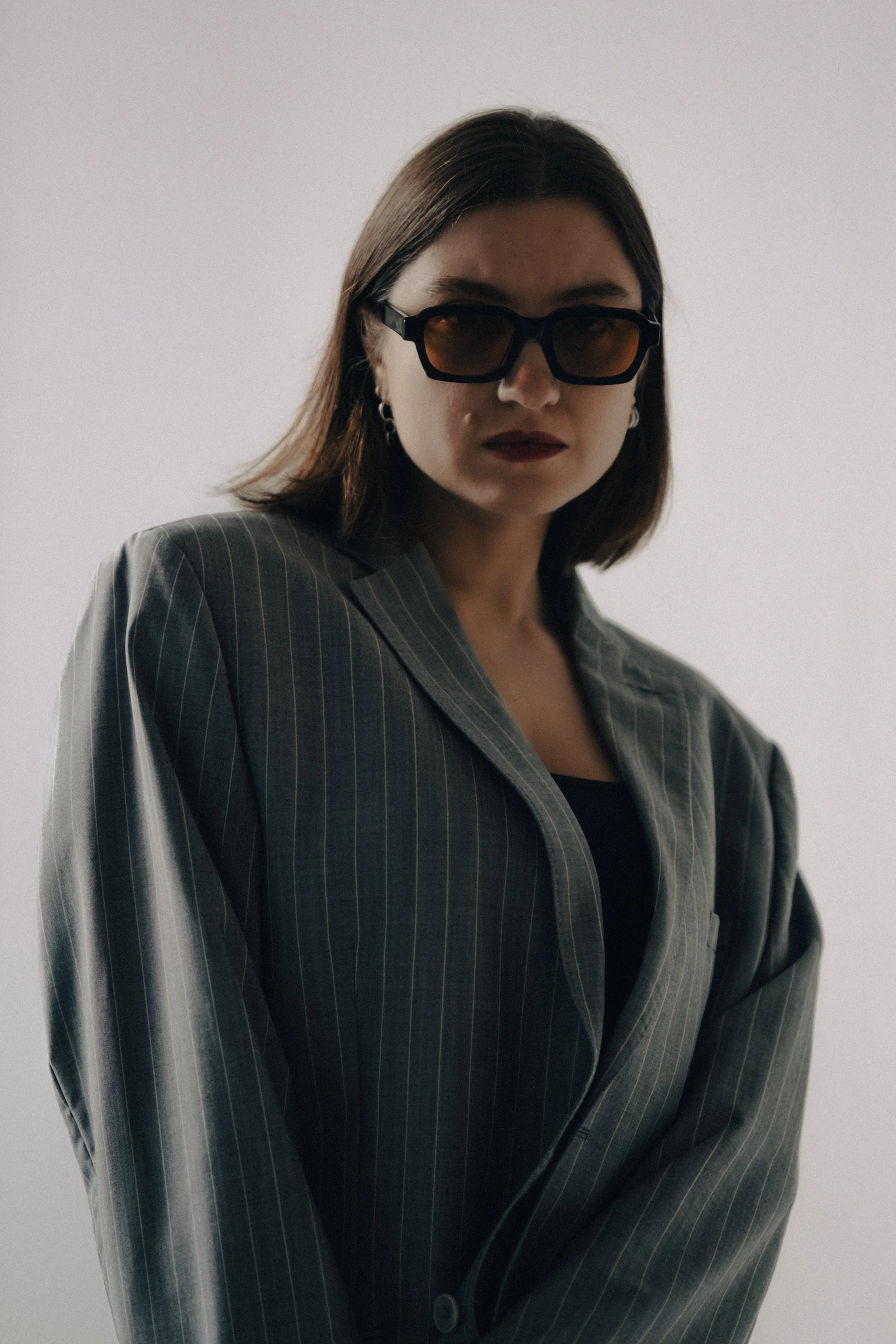 Alina Suit (Close-Up)-3.jpg
