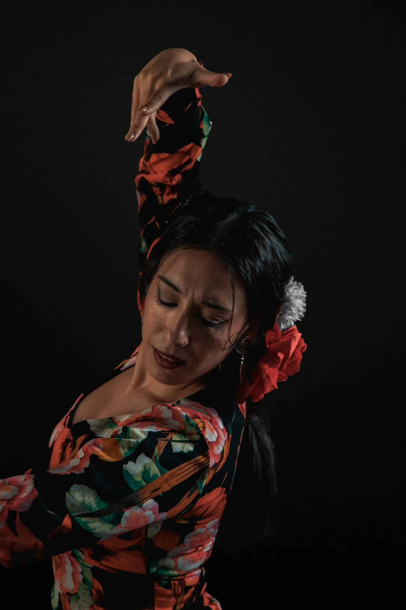 Nuria Red & Black 3.jpg