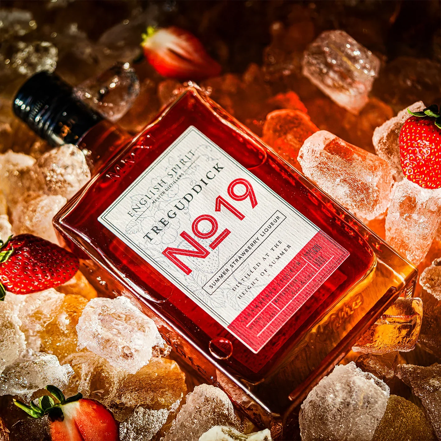 No.19_Strawberry_Liqueur_Square_Bottle.jpg.webp