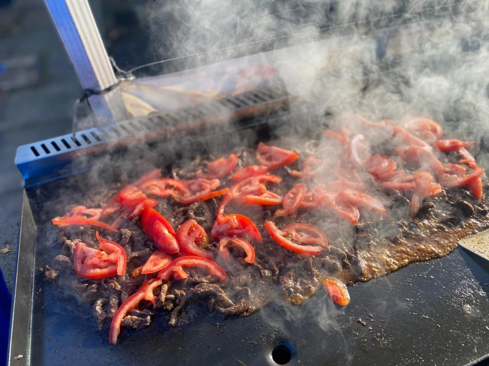 b574113a-007f-4cf0-a0ab-10bc01a2119f - zizi_s kitchen.jpeg