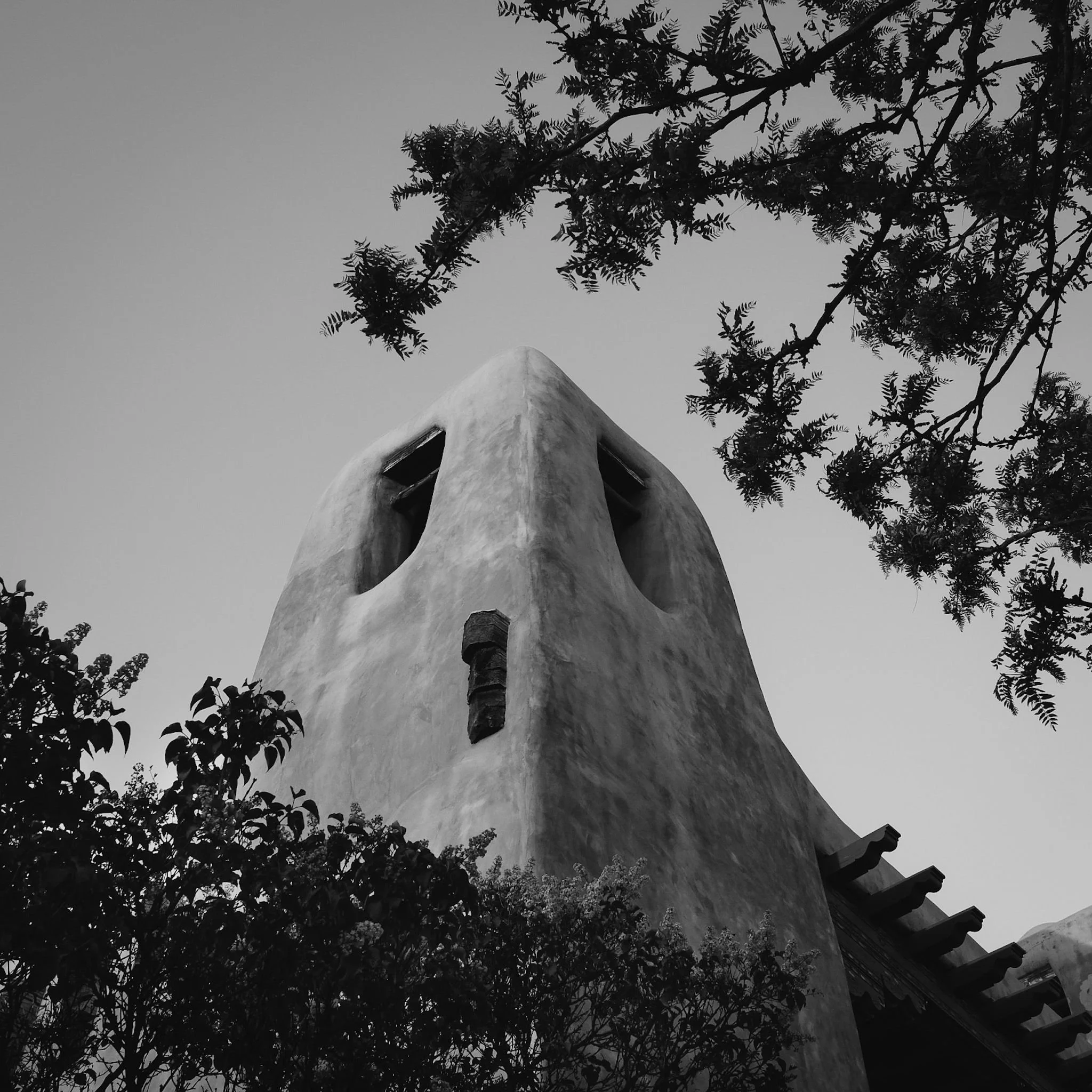 Peeping Santa Fe.jpeg