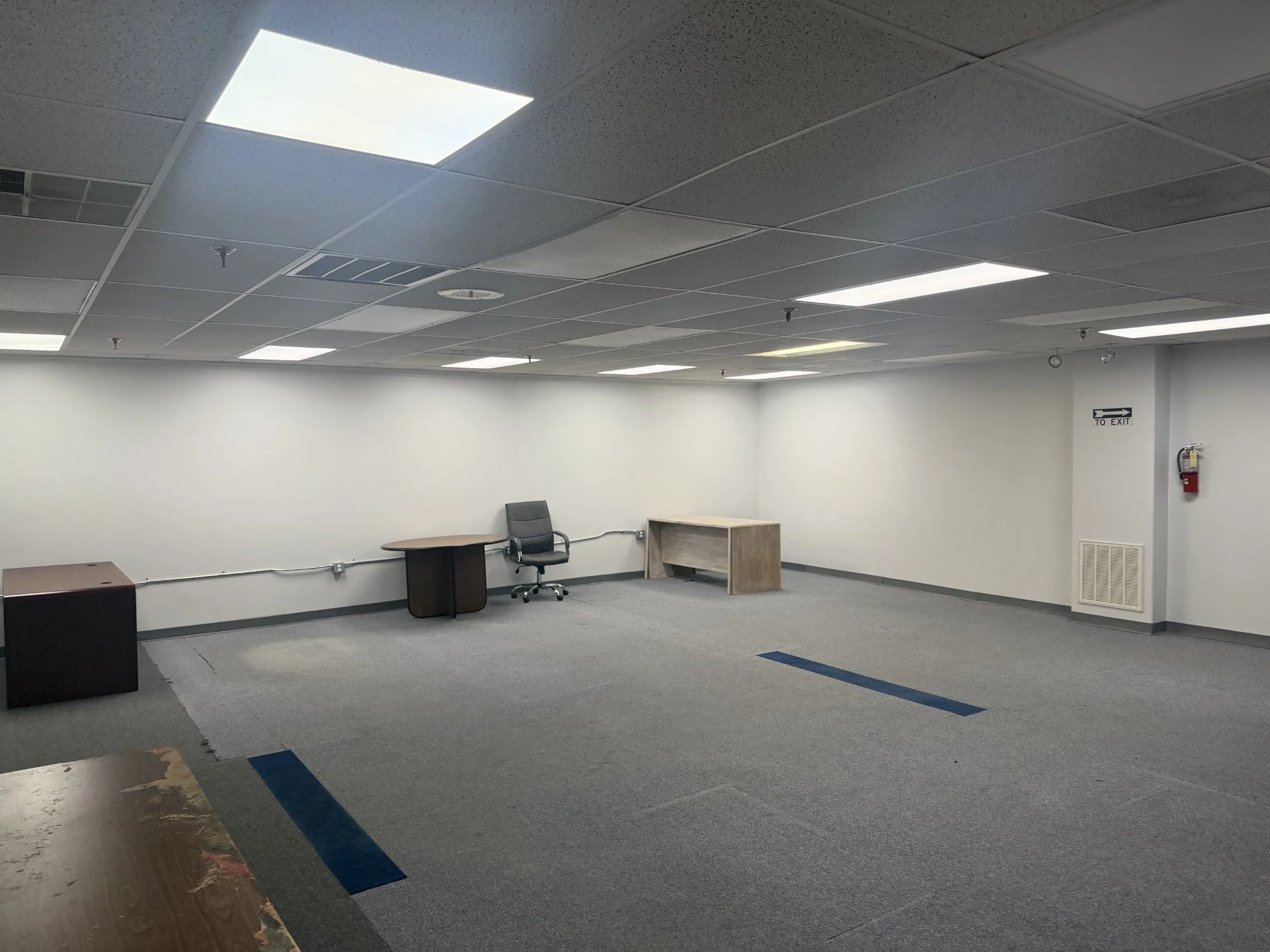 H-100B is a 925sqft open space that rents for $1,388 per month. 