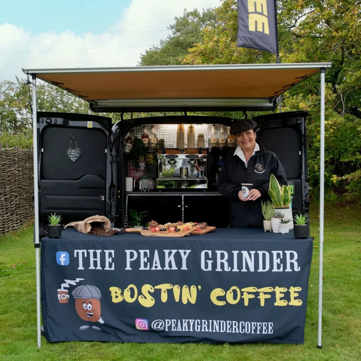 Great coffee brings people together ☕

If you&rsquo;re planning a corporate event, staff appreciation day, product launch, networking event or wedding &mdash; I&rsquo;d love to be part of it.

At The Peaky Grinder, I serve freshly ground, premium bar