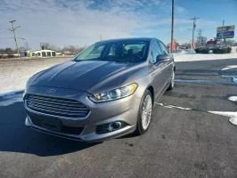 2013 Ford Fusion Titanium Hybrid Sedan 4D