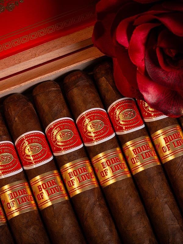 Romeo-Y-Julieta-Book-of-Love-Toro-Cigar-Book.jpeg