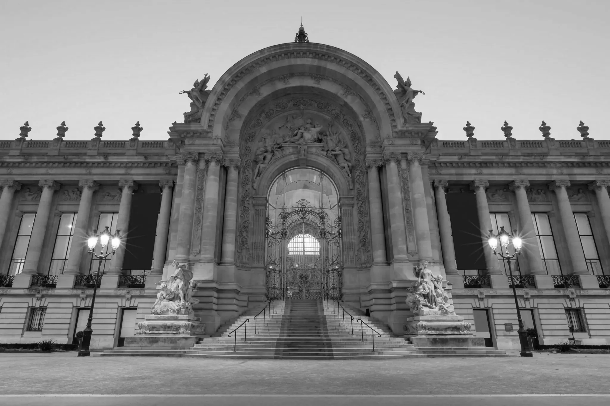 Announcing our Airbnb Arts Travel Grant