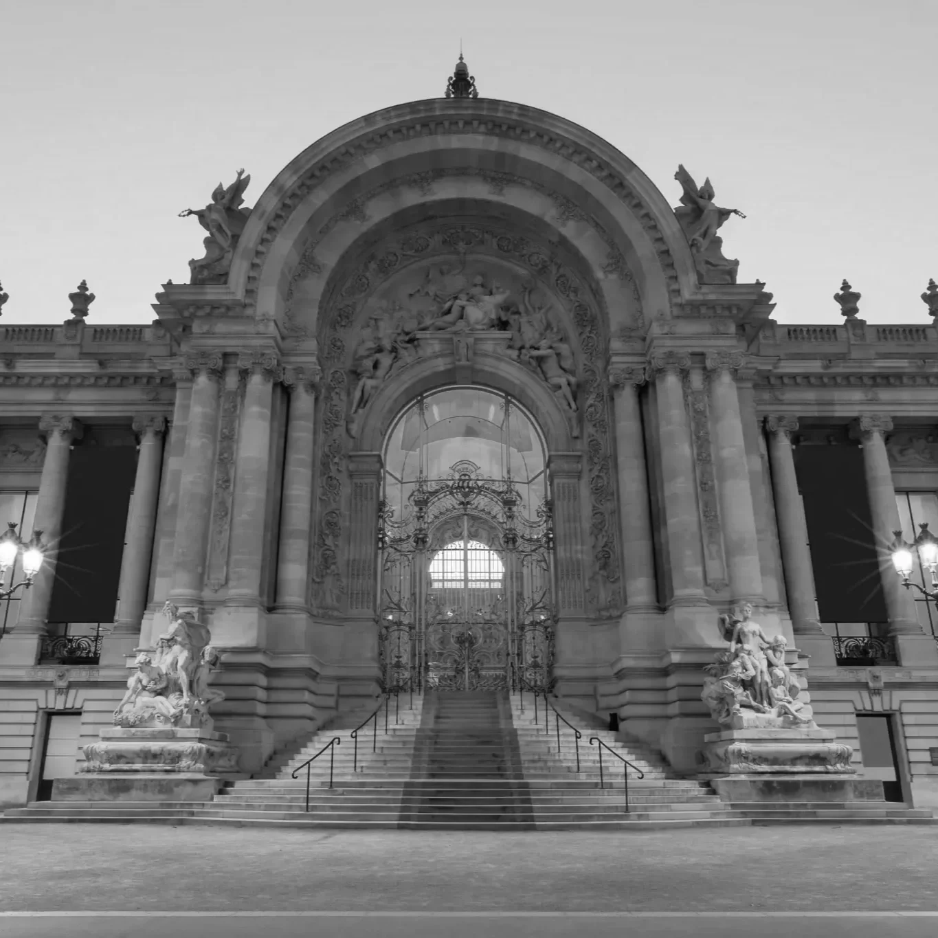 Announcing our Airbnb Arts Travel Grant