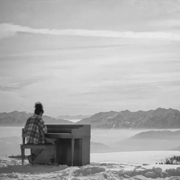 How to Apply for Artist Residencies, Grants, and More Creative Opportunities