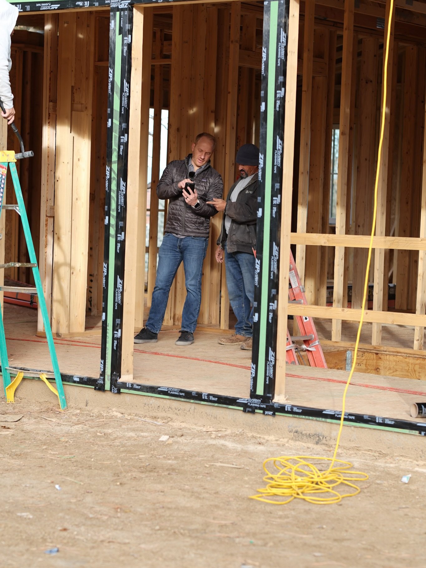 What if your home was designed with you in mind? 

A space that's tailored to your lifestyle, needs, and dreams. Maybe that means a spacious kitchen for hosting friends, a quiet office for focused work, or a custom gym for staying active. When you bu