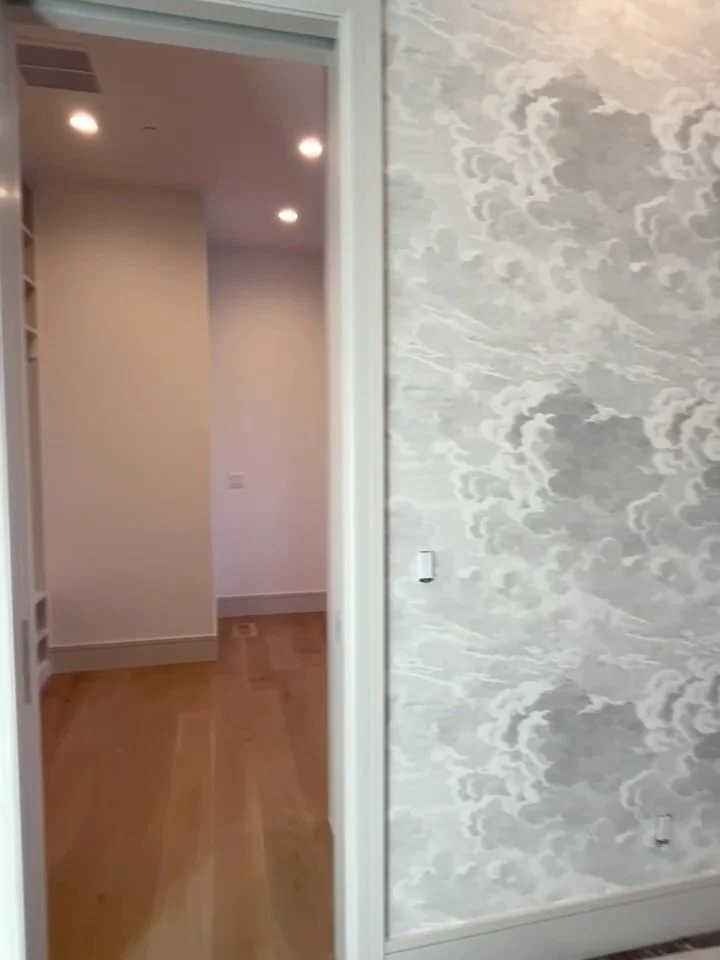 Christmas is just one sleep away. Sending you love, happiness, and warmest wishes for a magical holiday break. 
This beautiful wallpaper installation was stunning. Slipping it in here for some holiday decor inspiration.