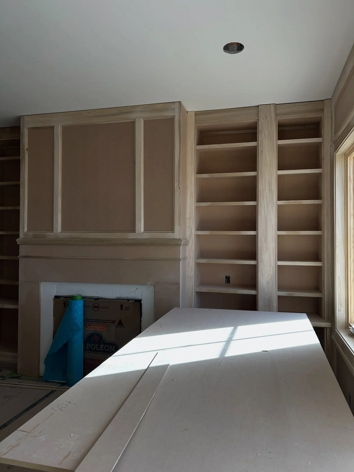 Building a custom home is the ultimate expression of personalized luxury, where every detail is intentionally designed. This exceptional residence in Castle Rock rests on 35 acres of breathtaking vistas, offering unparalleled privacy and space to cre