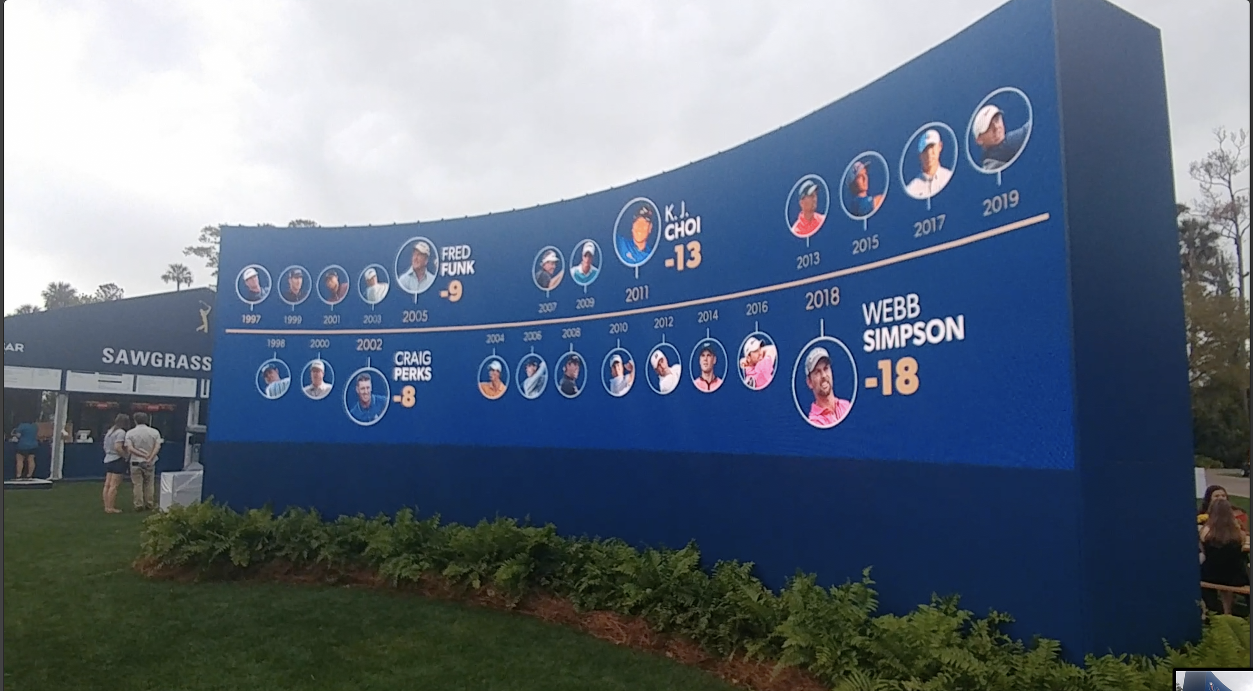 Interior of Right Semicircle