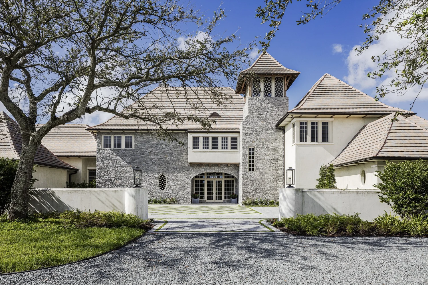 Luxury Custom Homes in South Florida - Landmark Custom Homes