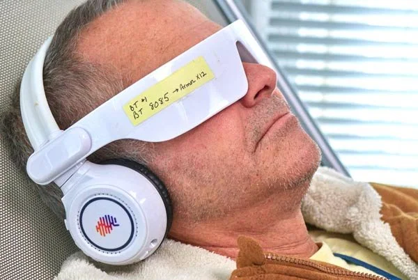 Brainwave Cognitive Wellness Therapy Brain Tap girl wearing headset