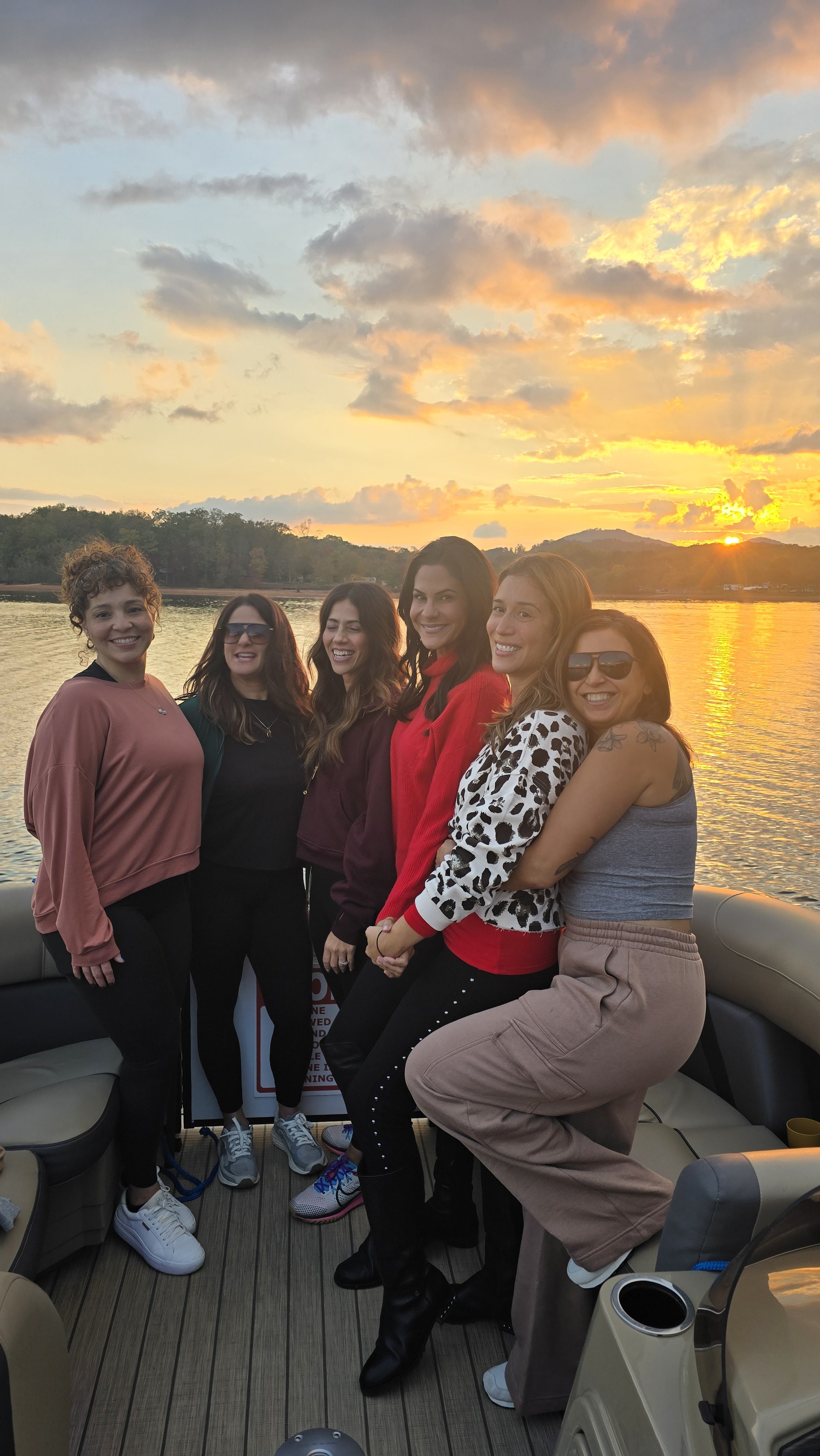 Sunset Cruise Lake Chatuge Hiawassee, Ga