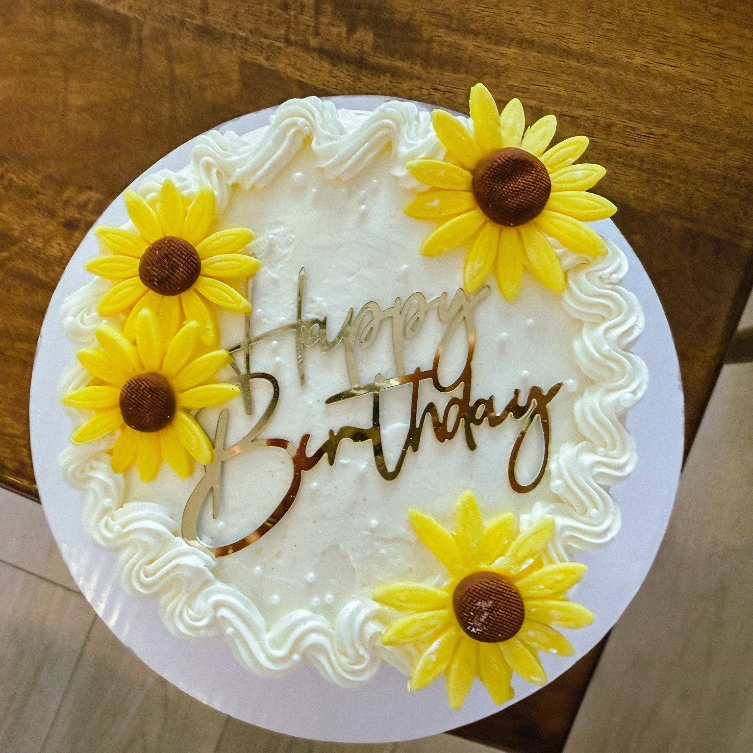 Here's a cute one 🌻🤍🌻