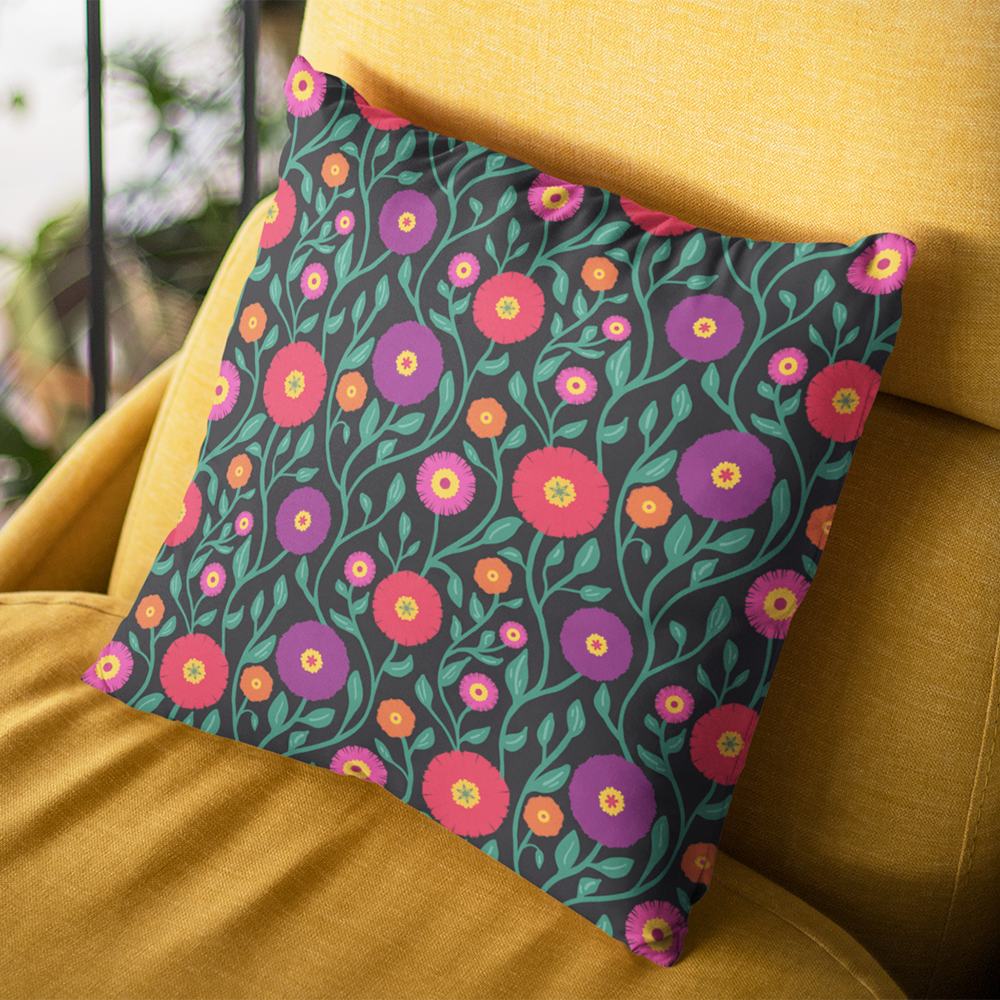 Garden Garland Retro Floral Vine in Midnight Bloom