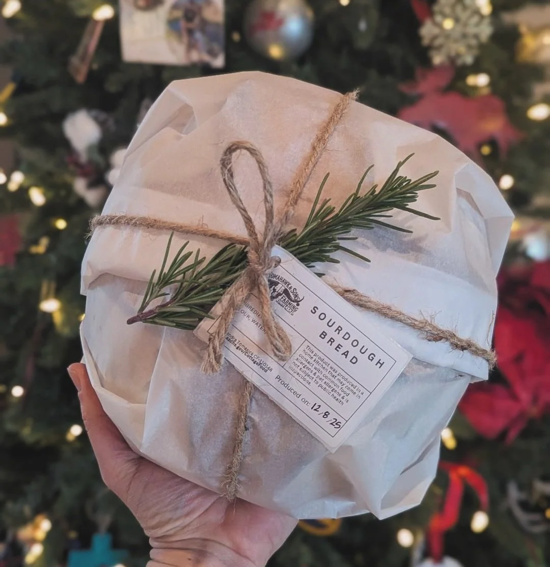 Nothing like spreading holiday cheer through our Holiday Goodie Box! Order up! 🎄🎁 

#FarmingLife
#FarmCulture
#LifeOnTheFarm
#FarmersOfInstagram
#SustainableFarming
#FarmToTable
#CountryLiving
#AgricultureLife
#FarmDaily
#FarmingCommunity
#RuralLif