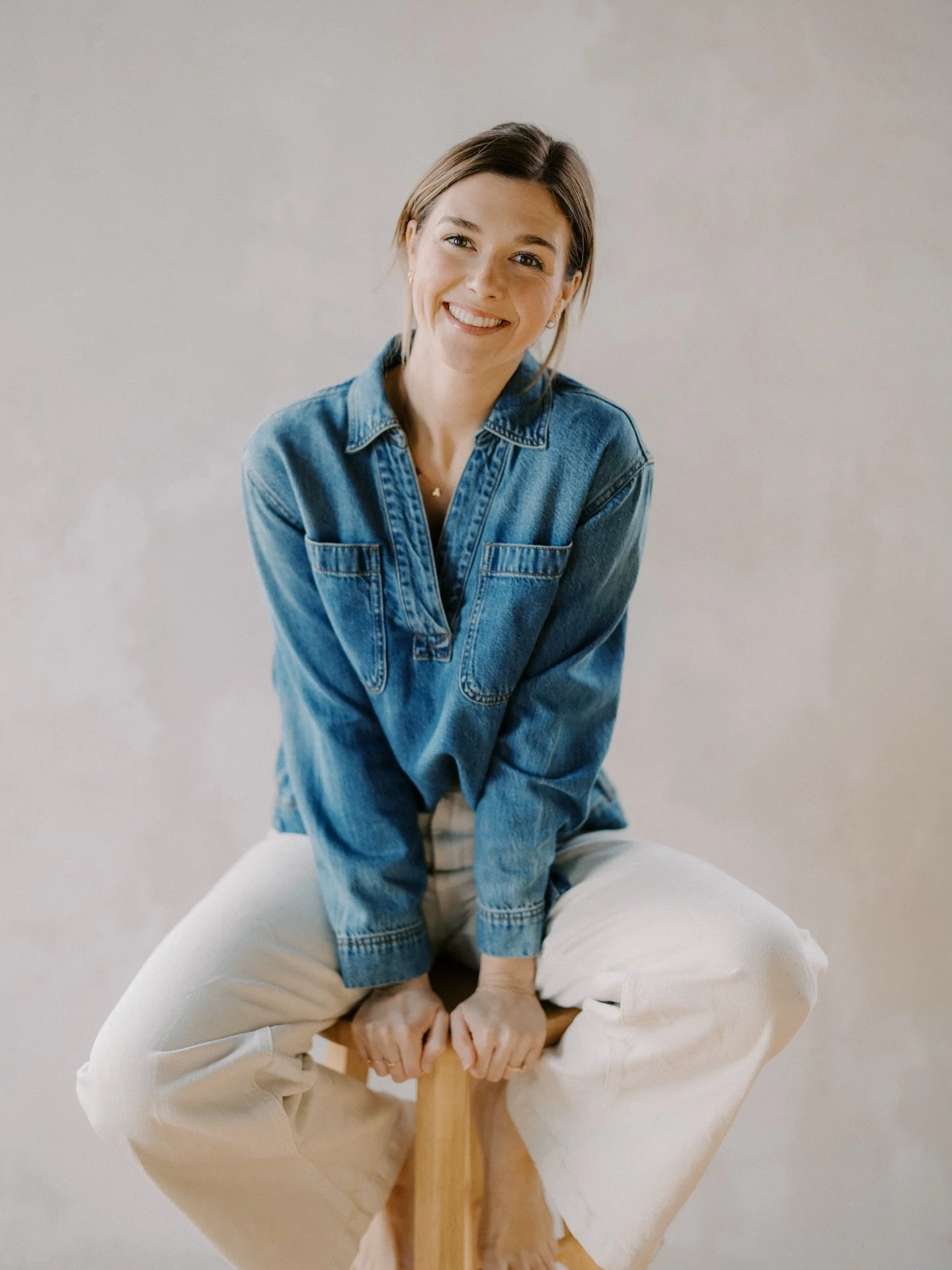 I realized I haven&rsquo;t properly introduced myself since moving to St. Louis, so I thought a GIVEAWAY would be the perfect way to start this journey here! 

I&rsquo;m Lauren &mdash; a mom of two littles, wife to my best friend, and someone who rec