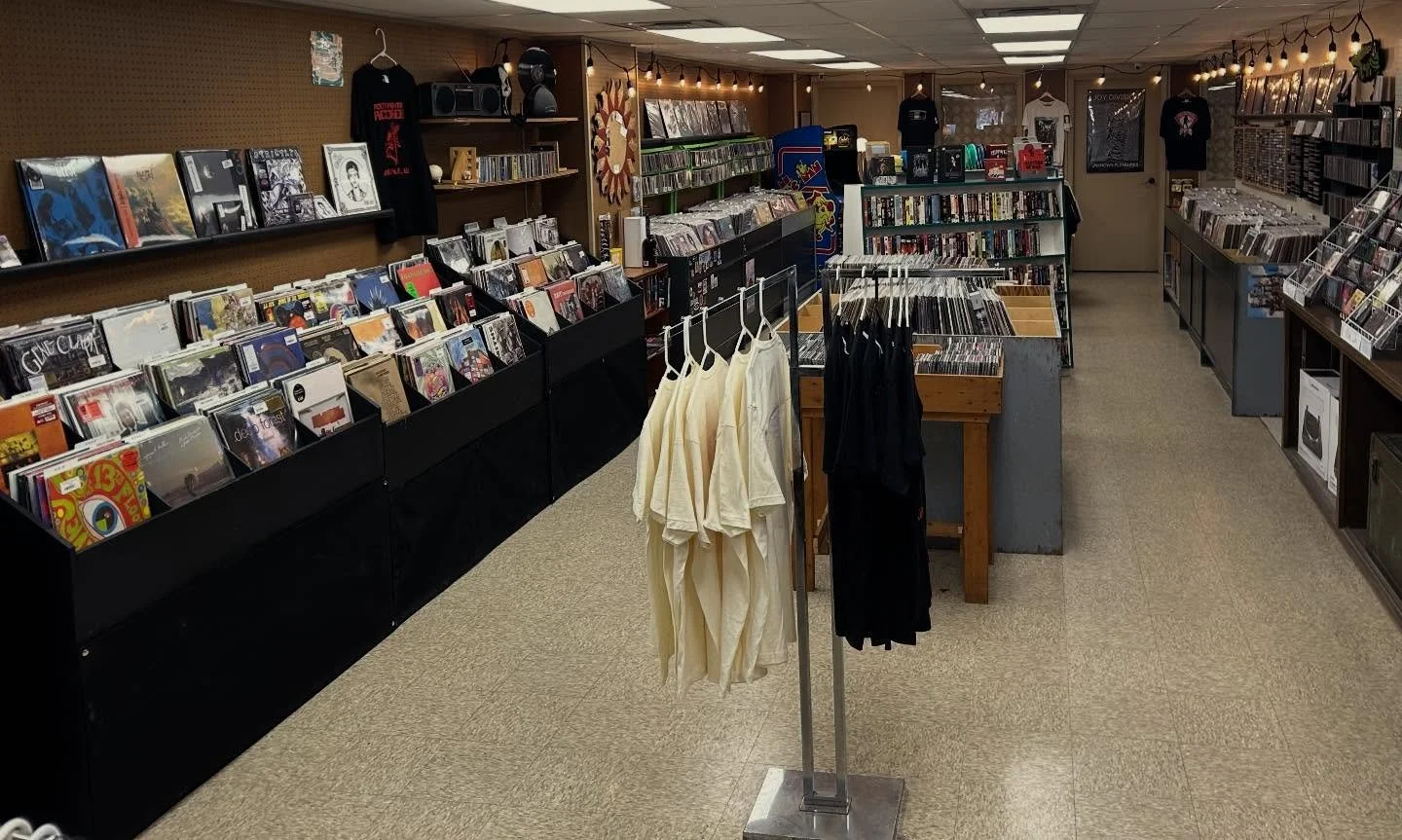 Tomorrow and Saturday we are celebrating our 3 year anniversary! Stop in and get 25% off all used inventory and 15% off new! See you this weekend!! #recordstore #vinyl #vinyladdict #vinylcollection