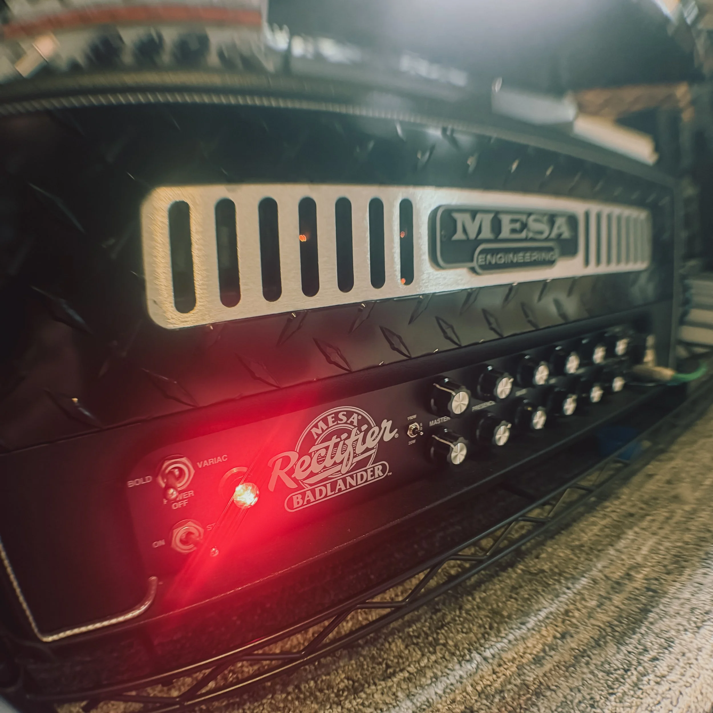 adding high-gain amp tones to mothshade