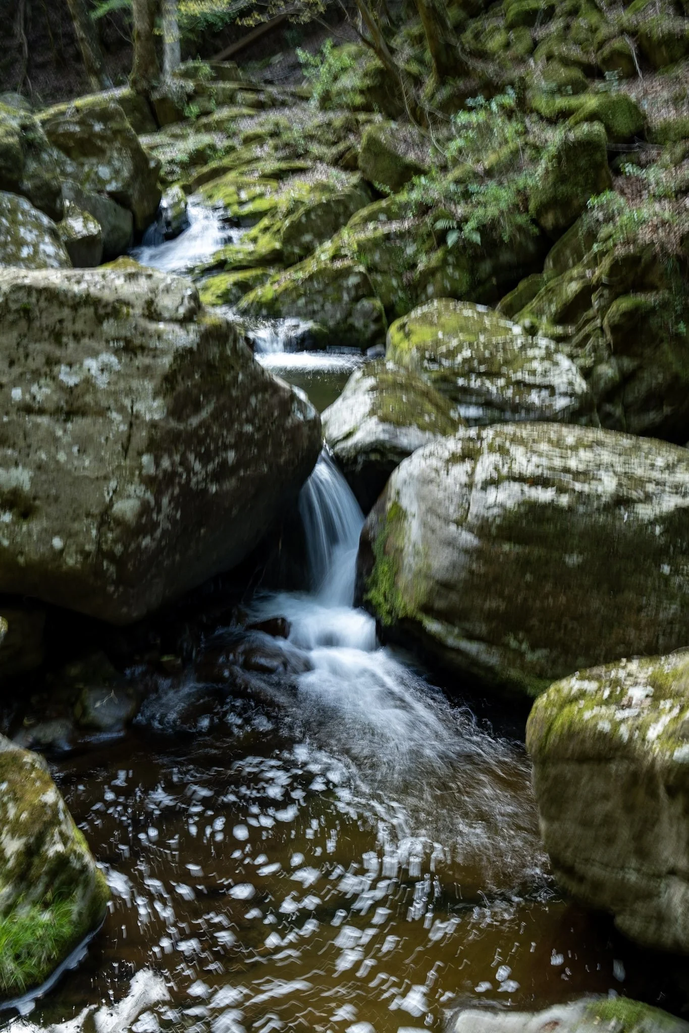 Temples, stone monuments, terraced countryside and waterfalls around Nara and Asuka