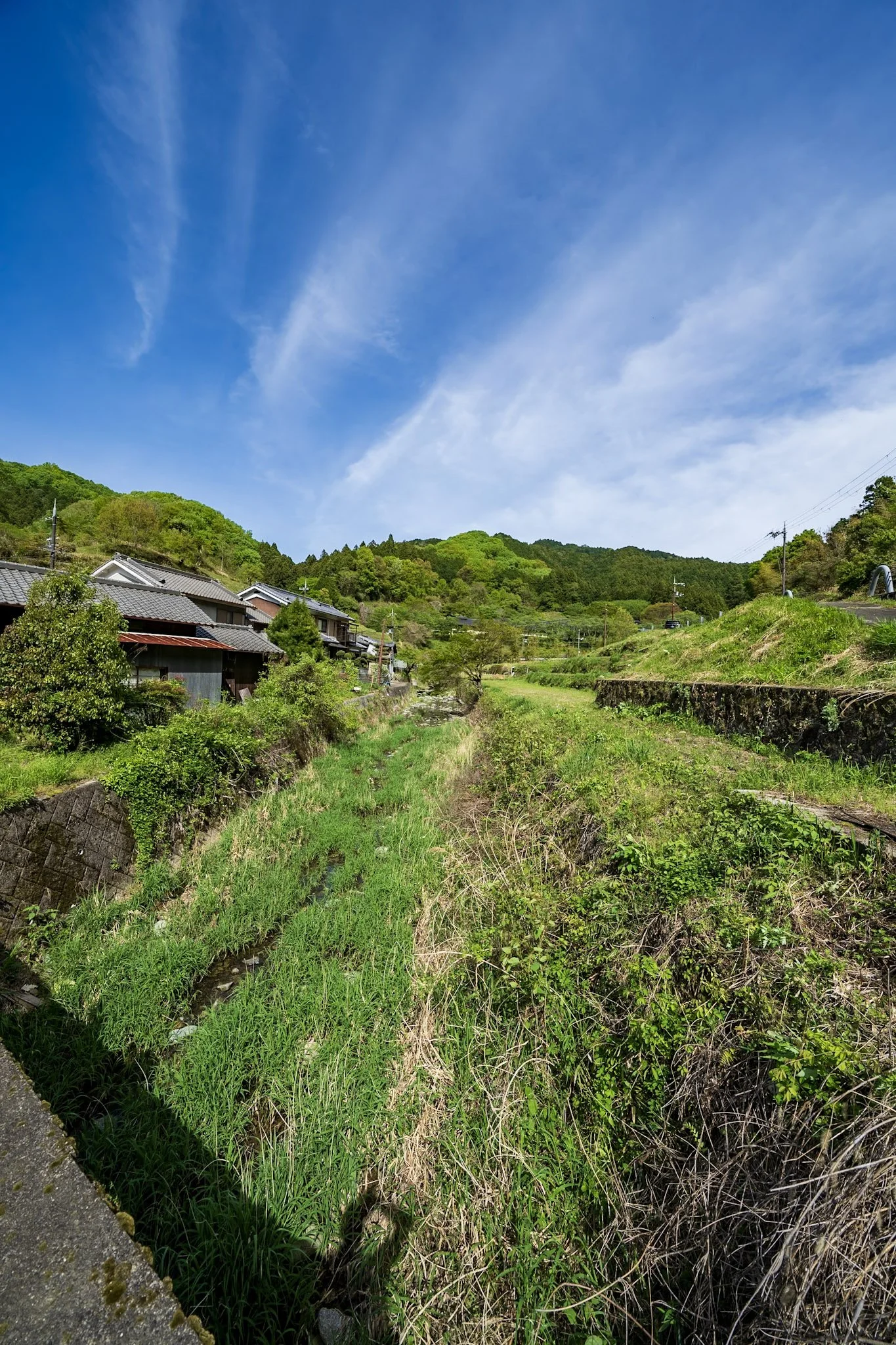Temples, stone monuments, terraced countryside and waterfalls around Nara and Asuka