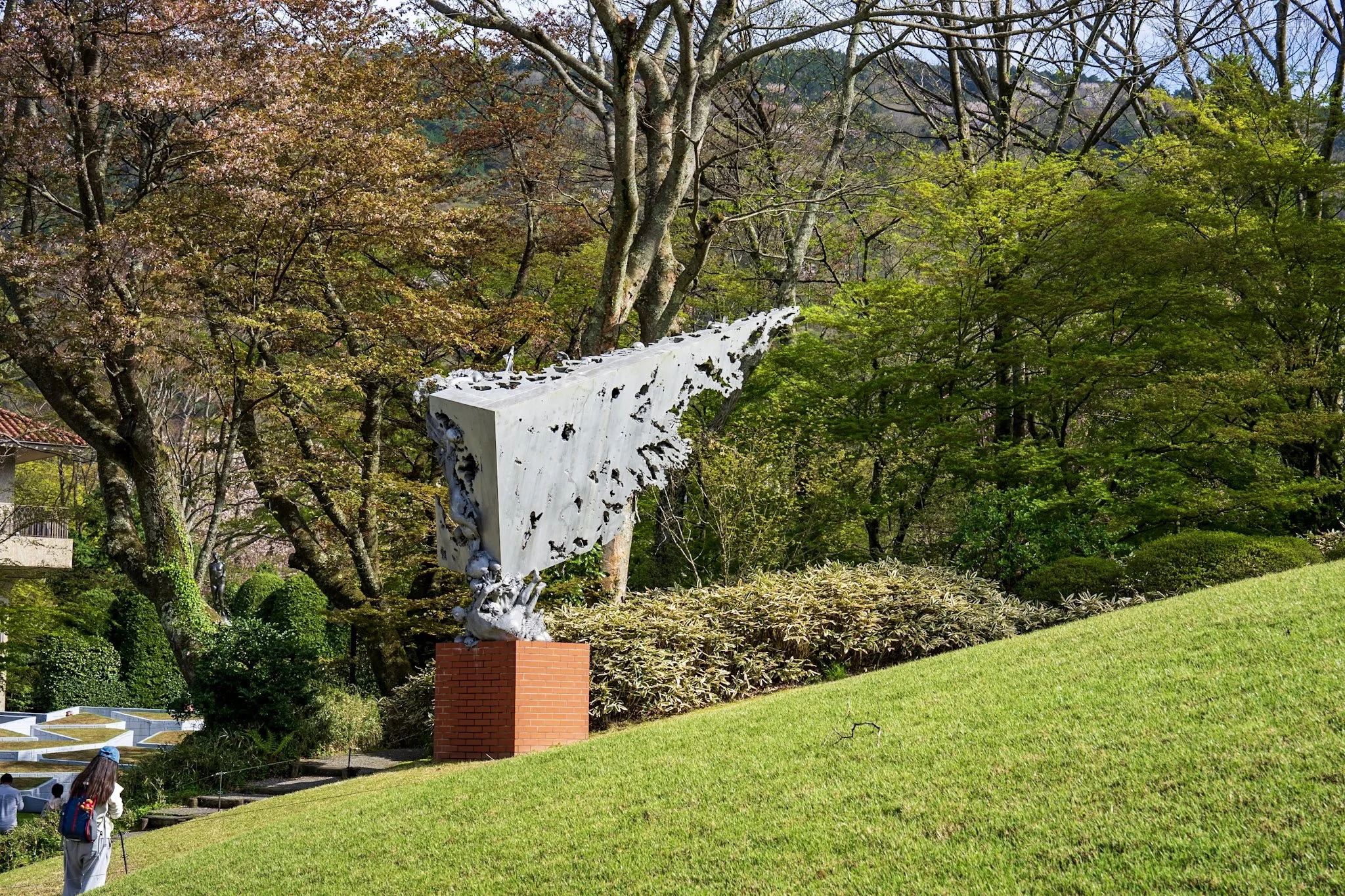 jp-c51cb93ab378.jpg