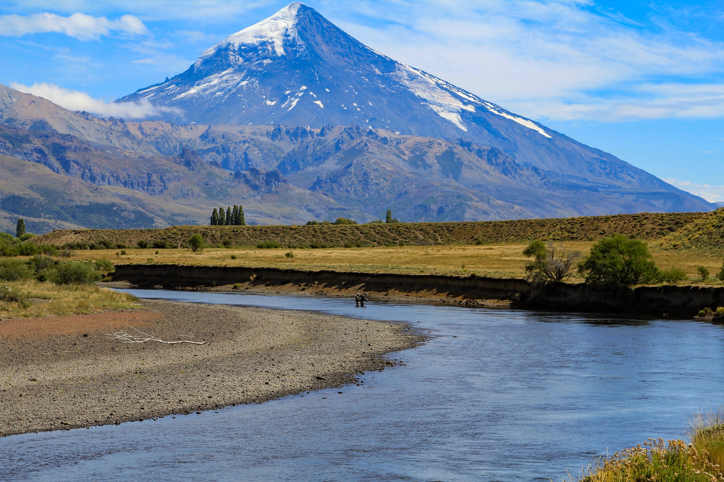 Mirror-calm lakes and still rivers in Patagonia