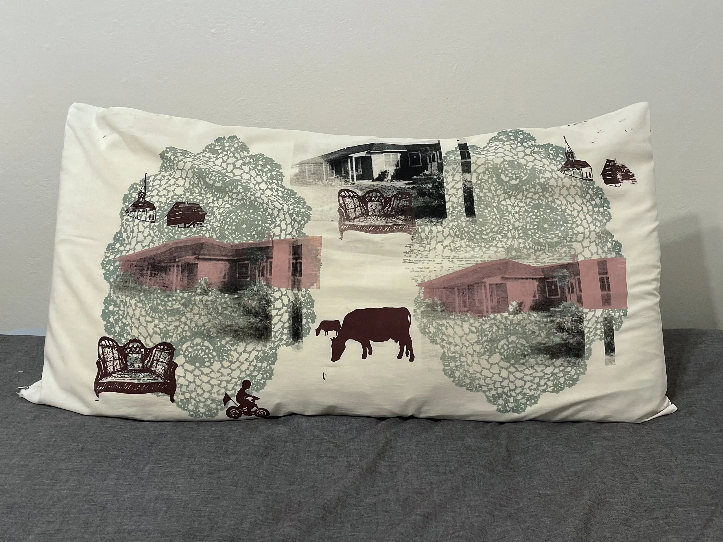 Omar St. Fragmented cream pillow case