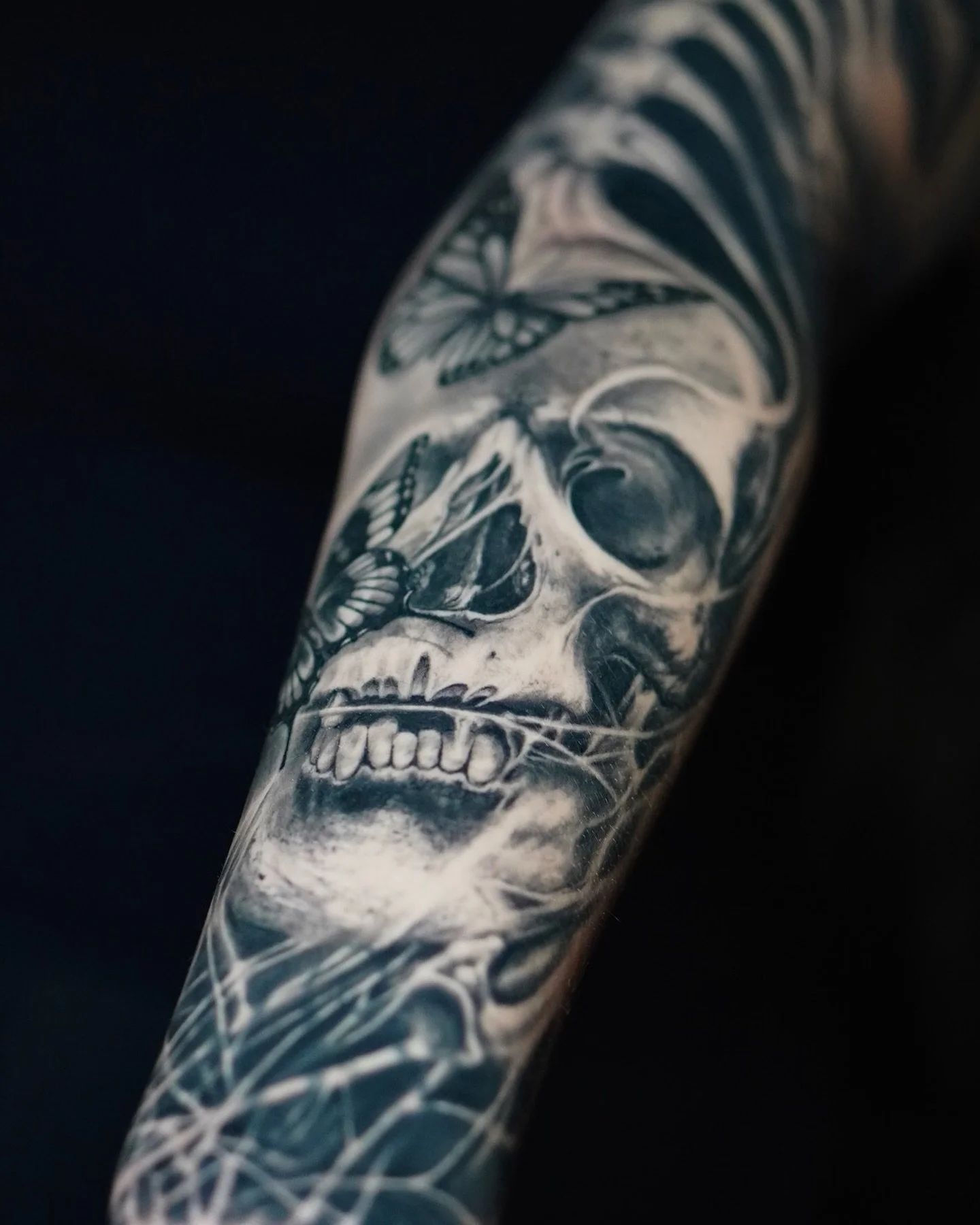 BOOKS ARE OPEN !!!! 

#tattoo #alanbarbosatattoos #valkyrietattoostudio #cttattooartist #blackandgreytattoo