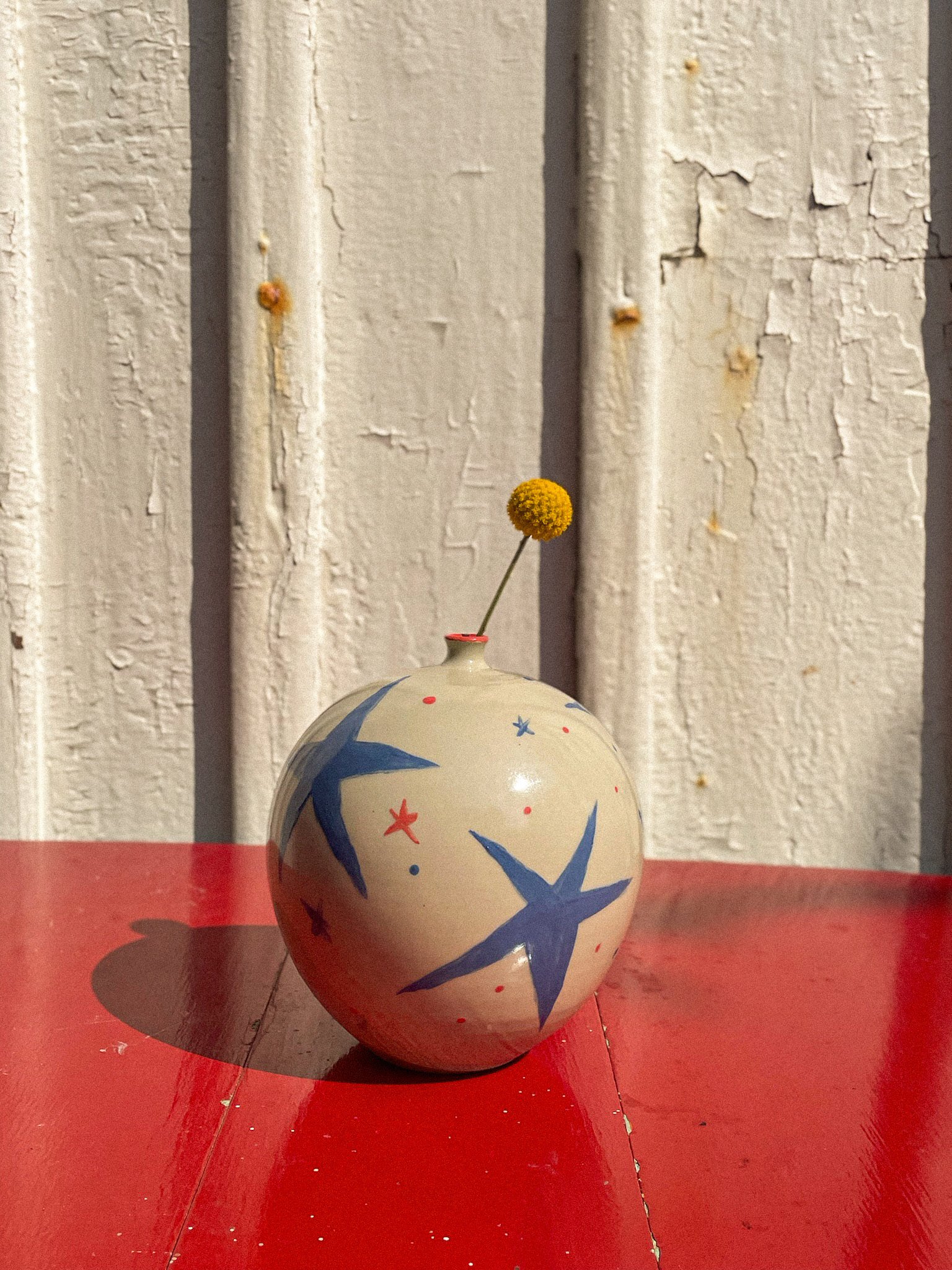 Big Vase with Stars