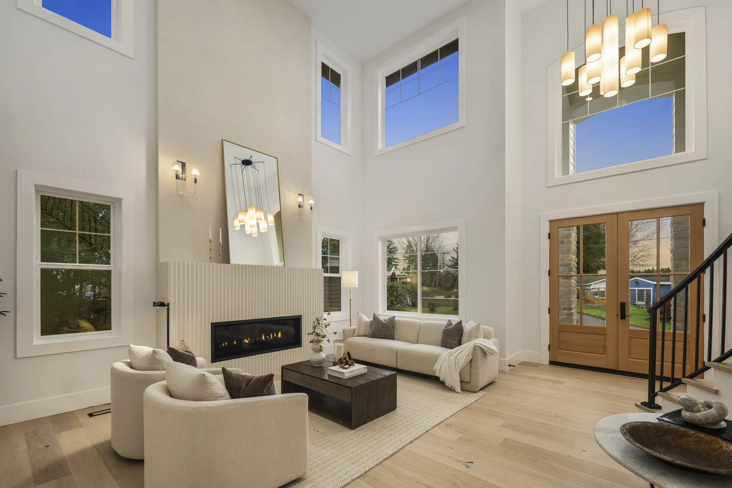 Bellevue Modern Manor