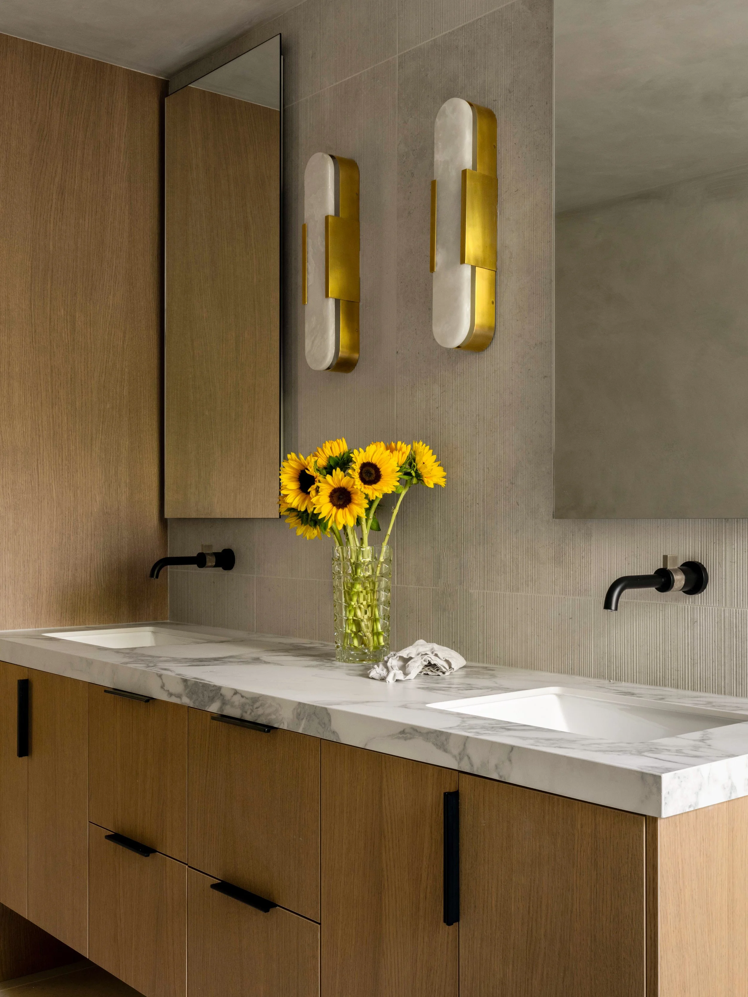 EmeraldCItyBellevue_KaraMercer750-1.jpg