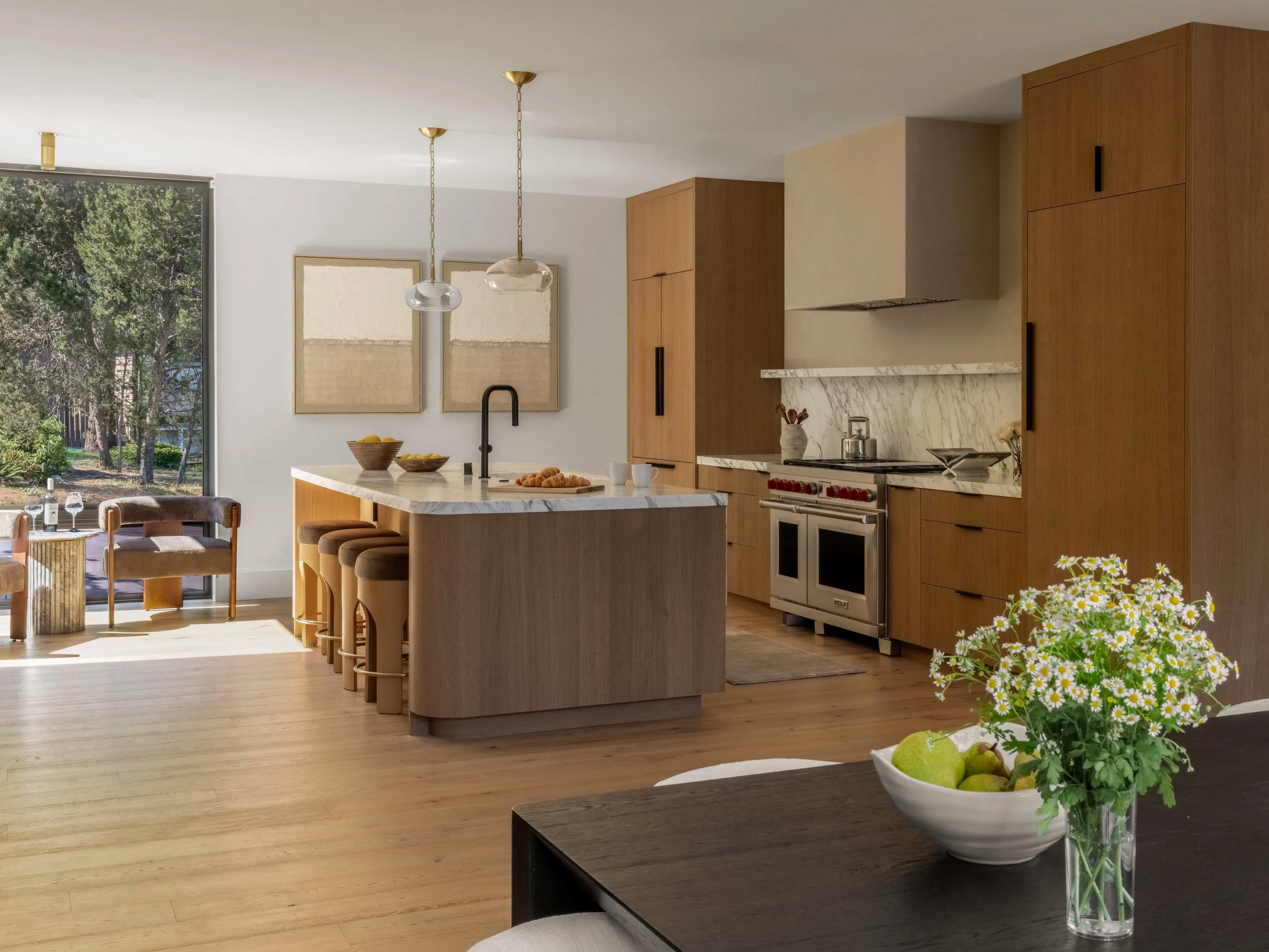 EmeraldCItyBellevue_KaraMercer1722-HDR-1.jpg