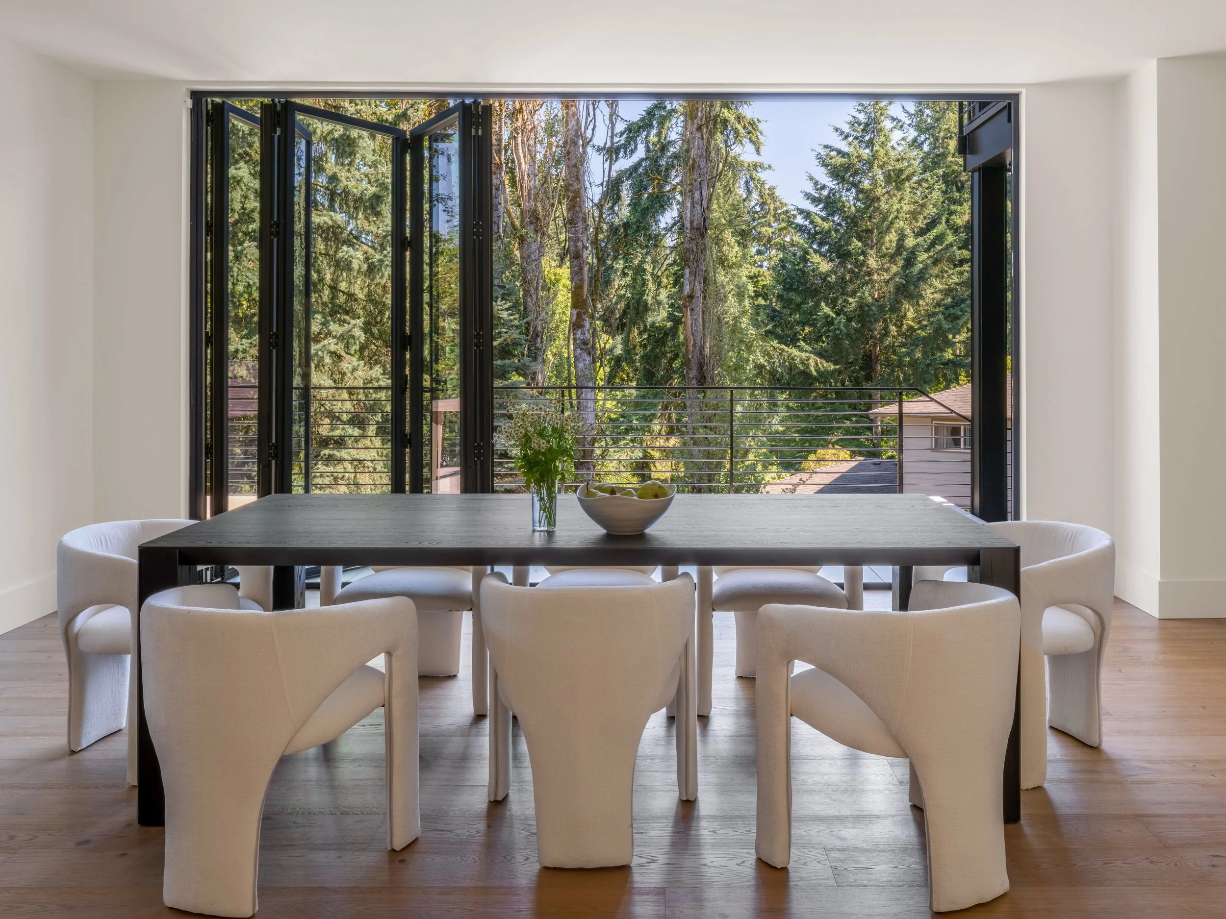 EmeraldCItyBellevue_KaraMercer1750-HDR-1.jpg