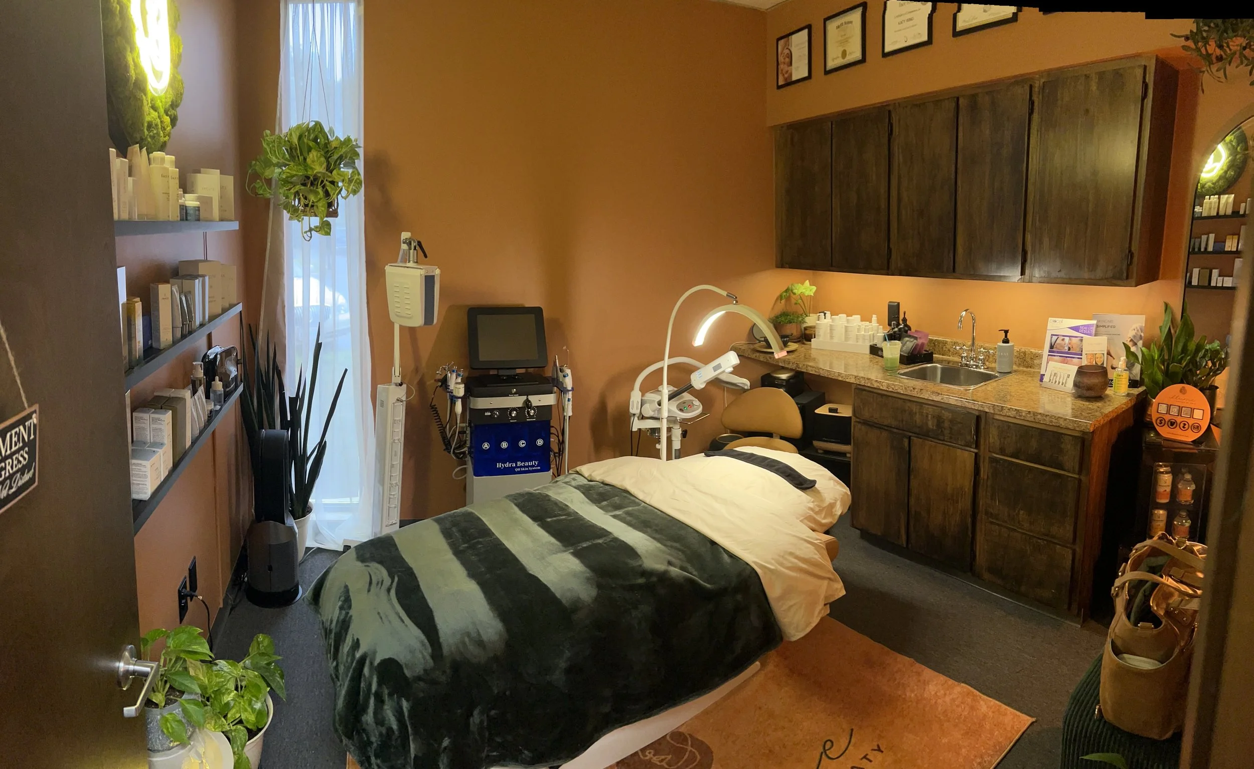studio luxury facials 
