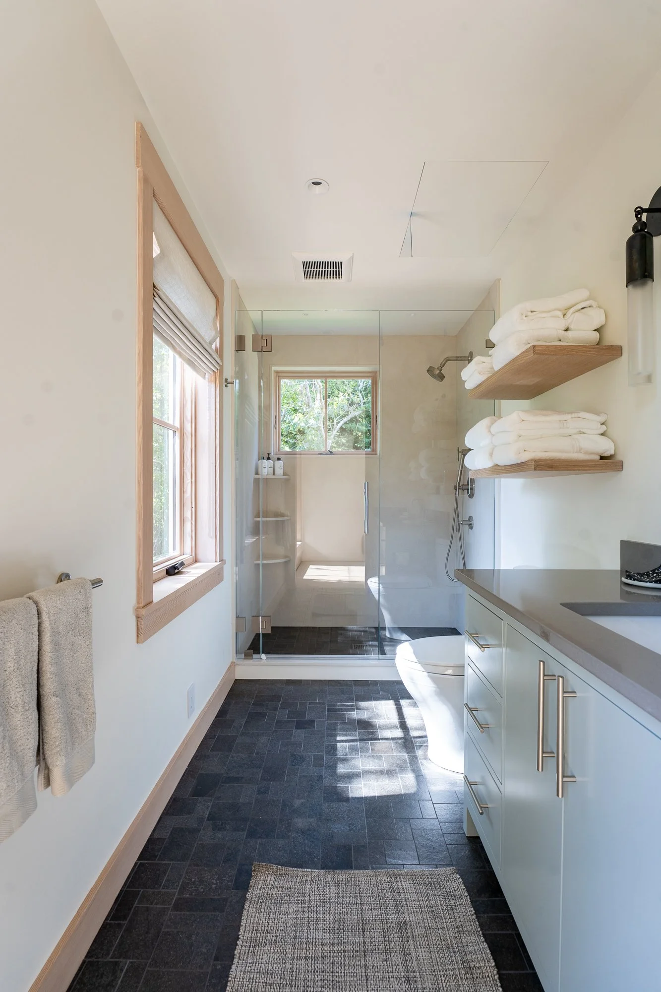 Guest House Bathroom on marthas Vineyard