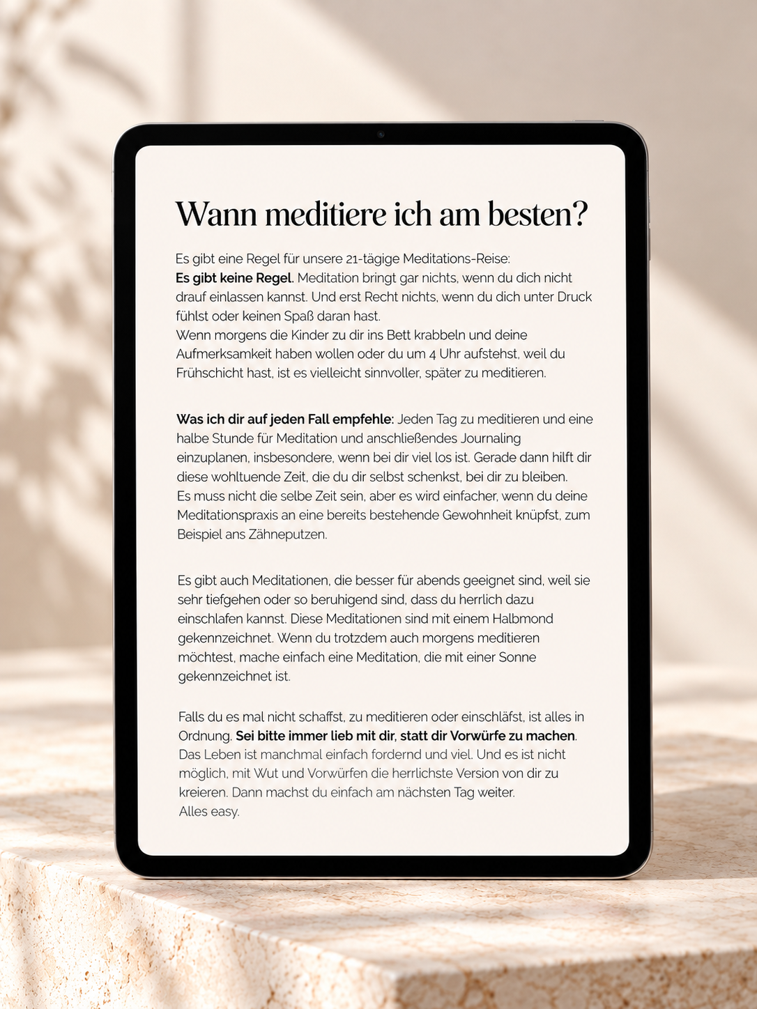 Minimalistisches Tablet mit Meditationstext.png