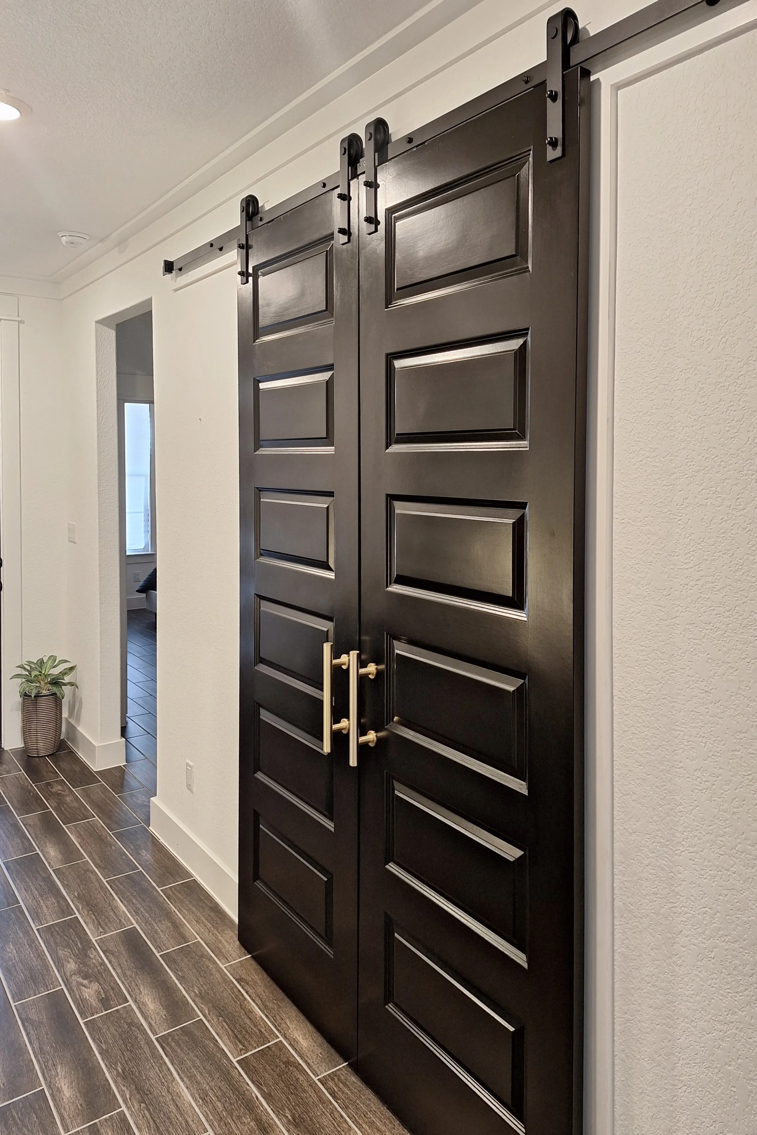 JG BUILD ATX BARN DOORS