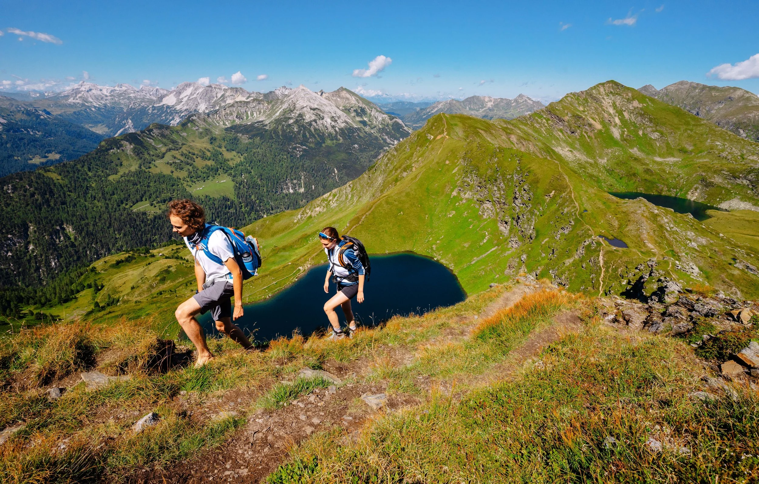 Links der Twenger Almsee, Rechts der Schönalmsee
