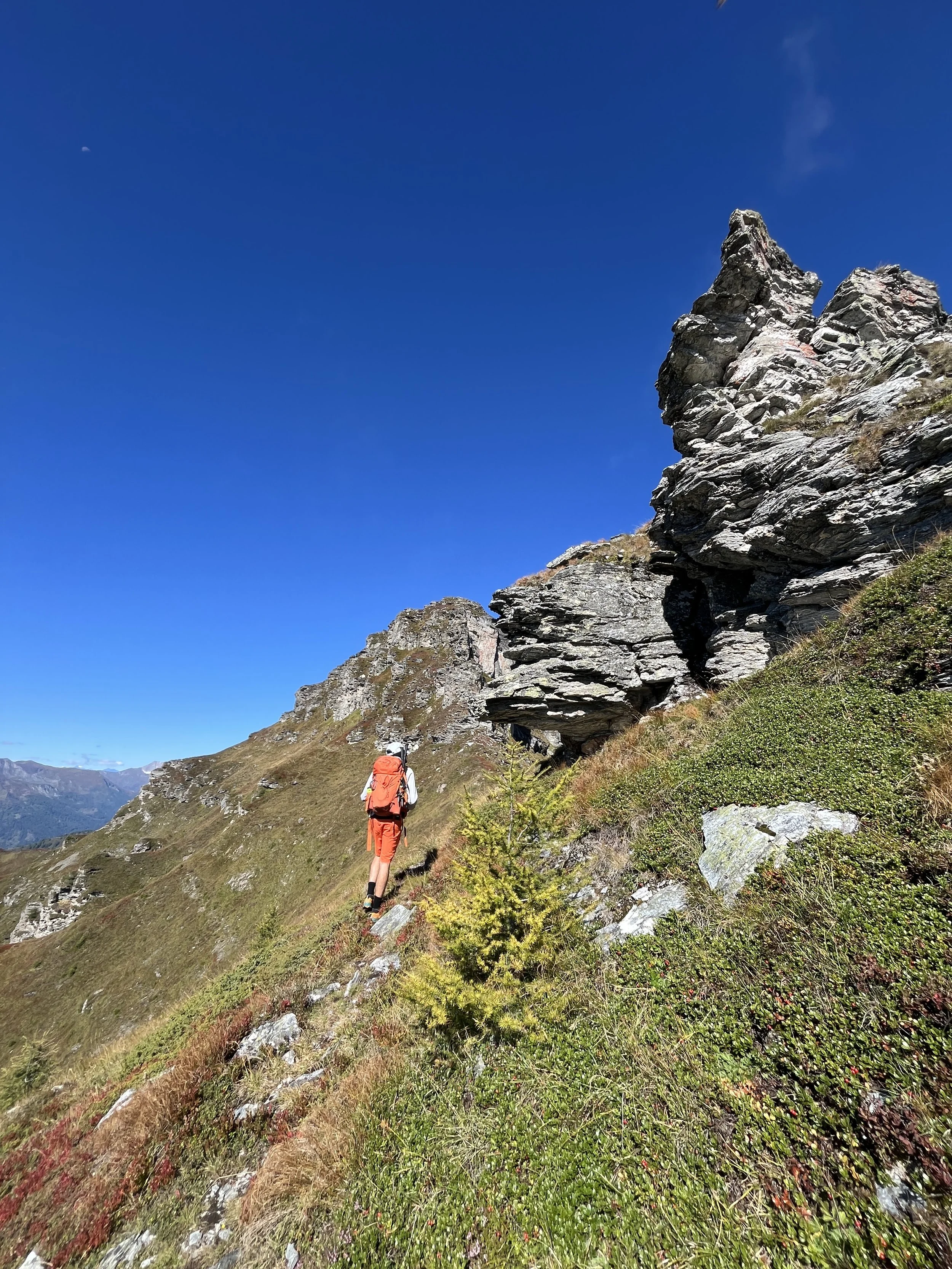 Der Weg um die Kämpenköpfln ist schön markiert