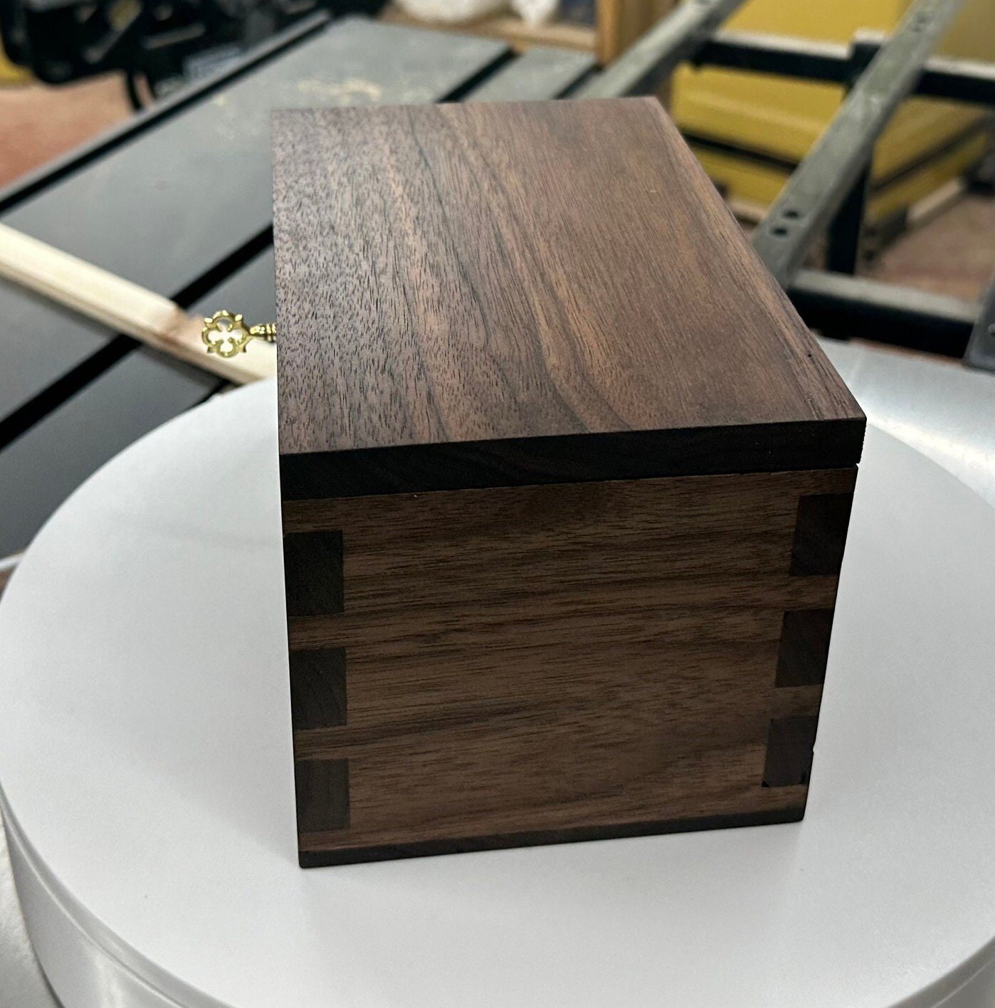 https://i.etsystatic.com/27699918/r/il/6081f1/4945086644/il_fullxfull.4945086644_s0tu.jpg