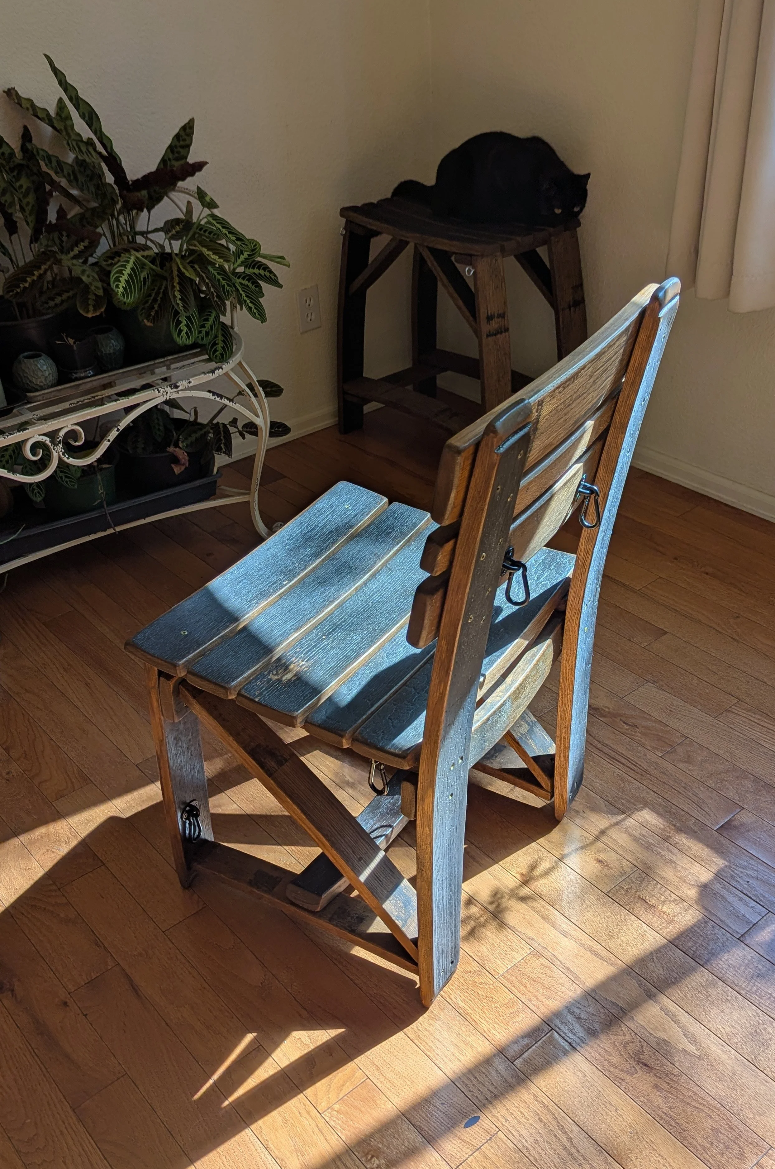 chair3.jpg