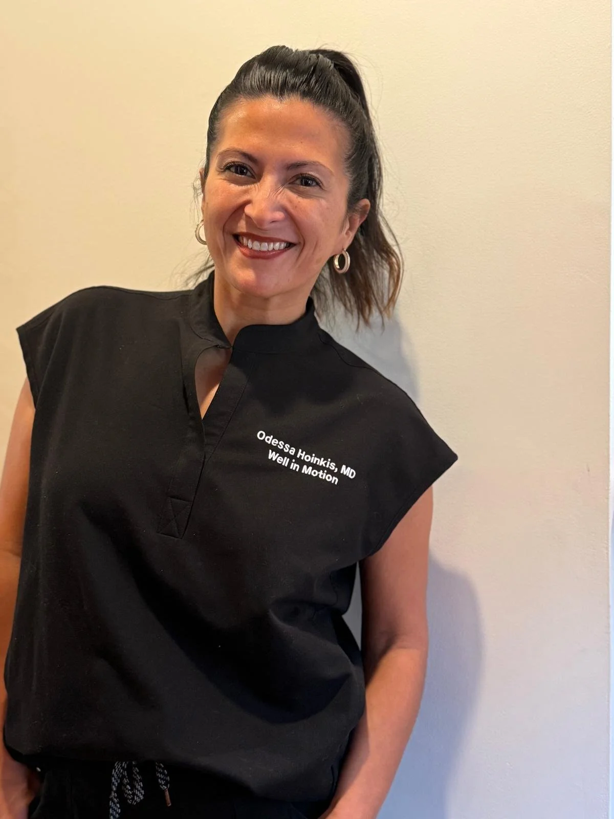 Certified clinician providing natural rejuvenation consultation.